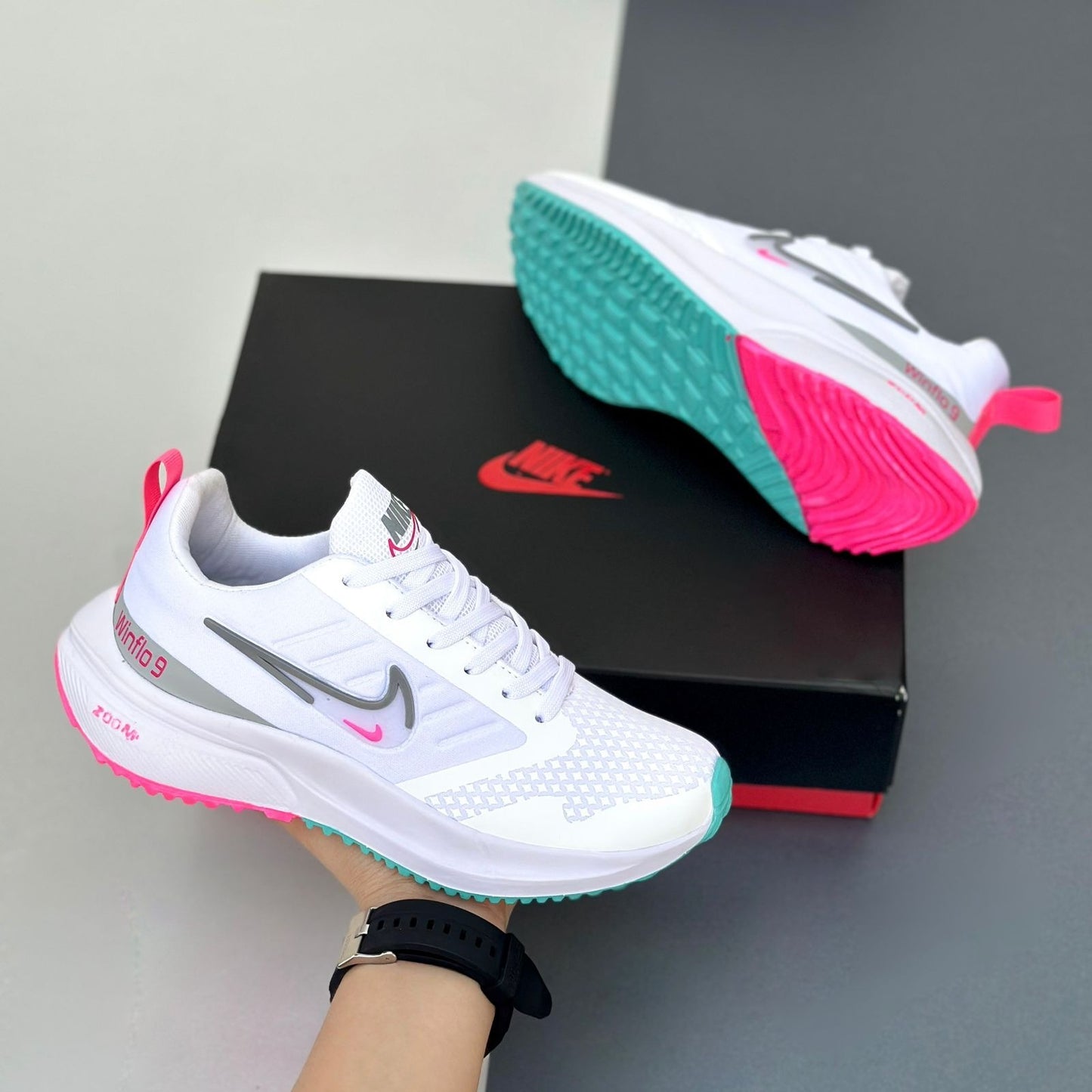 NIKE WINFLO 9 BLANCO COLORES